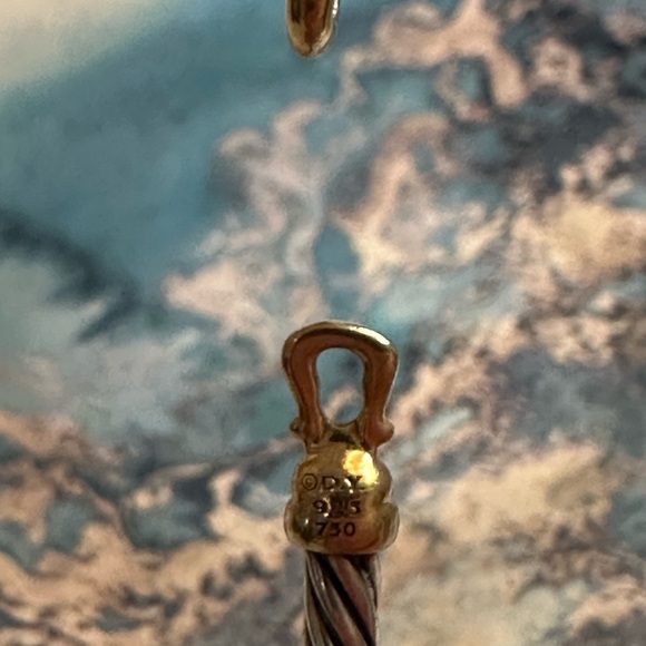 David Yurman Buckle Classic Cable Bracelet - Picture 7 of 9